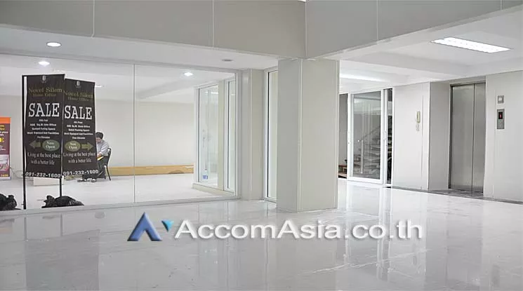  1  Office Space For Sale in Silom ,Bangkok BTS Sala Daeng AA13148